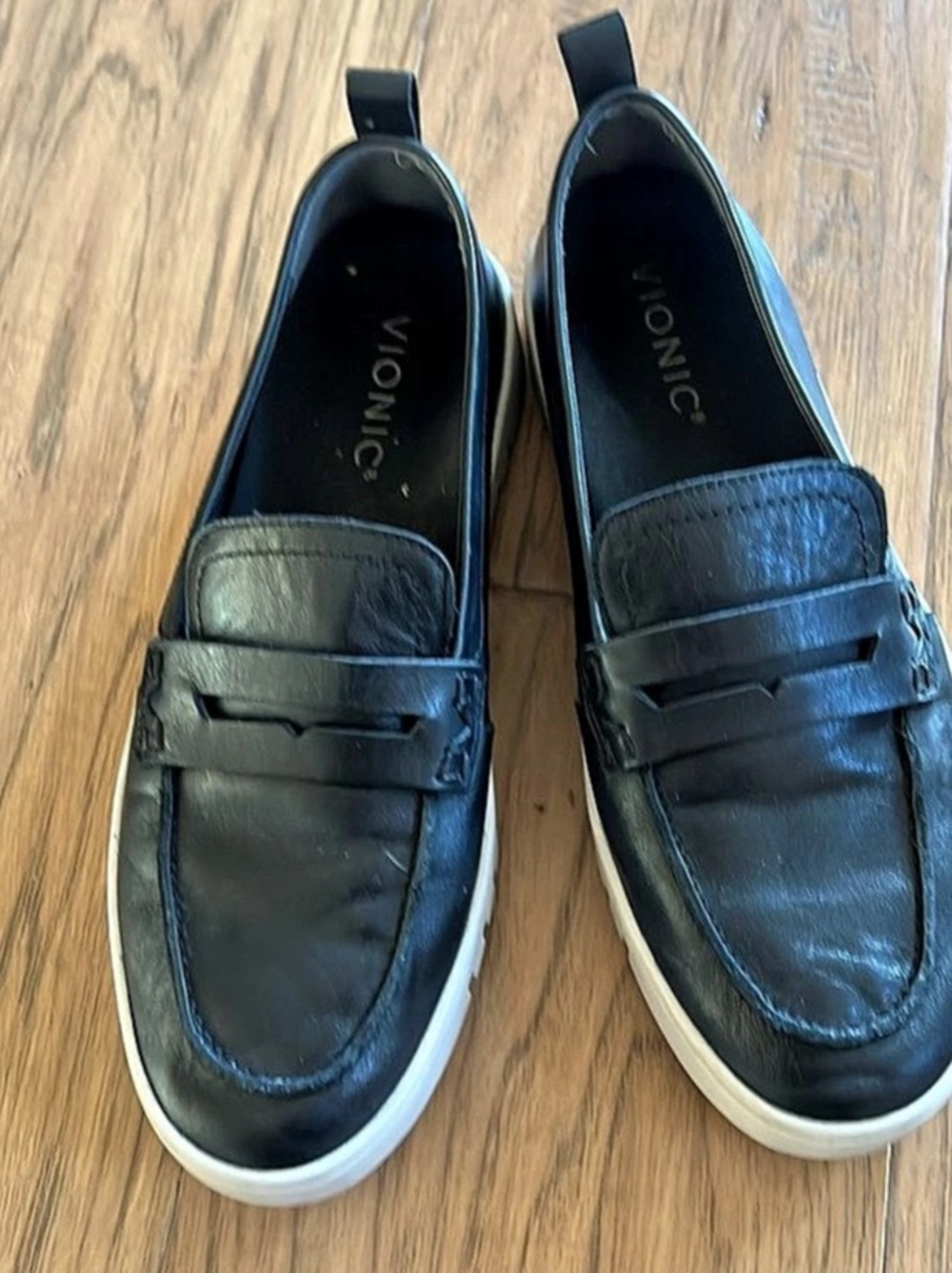 Vionic Uptown Penny Loafer Black